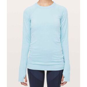 LULULEMON ATHLETICA Rest Less Pullover in Blue Haze/Blue Haze Size 4